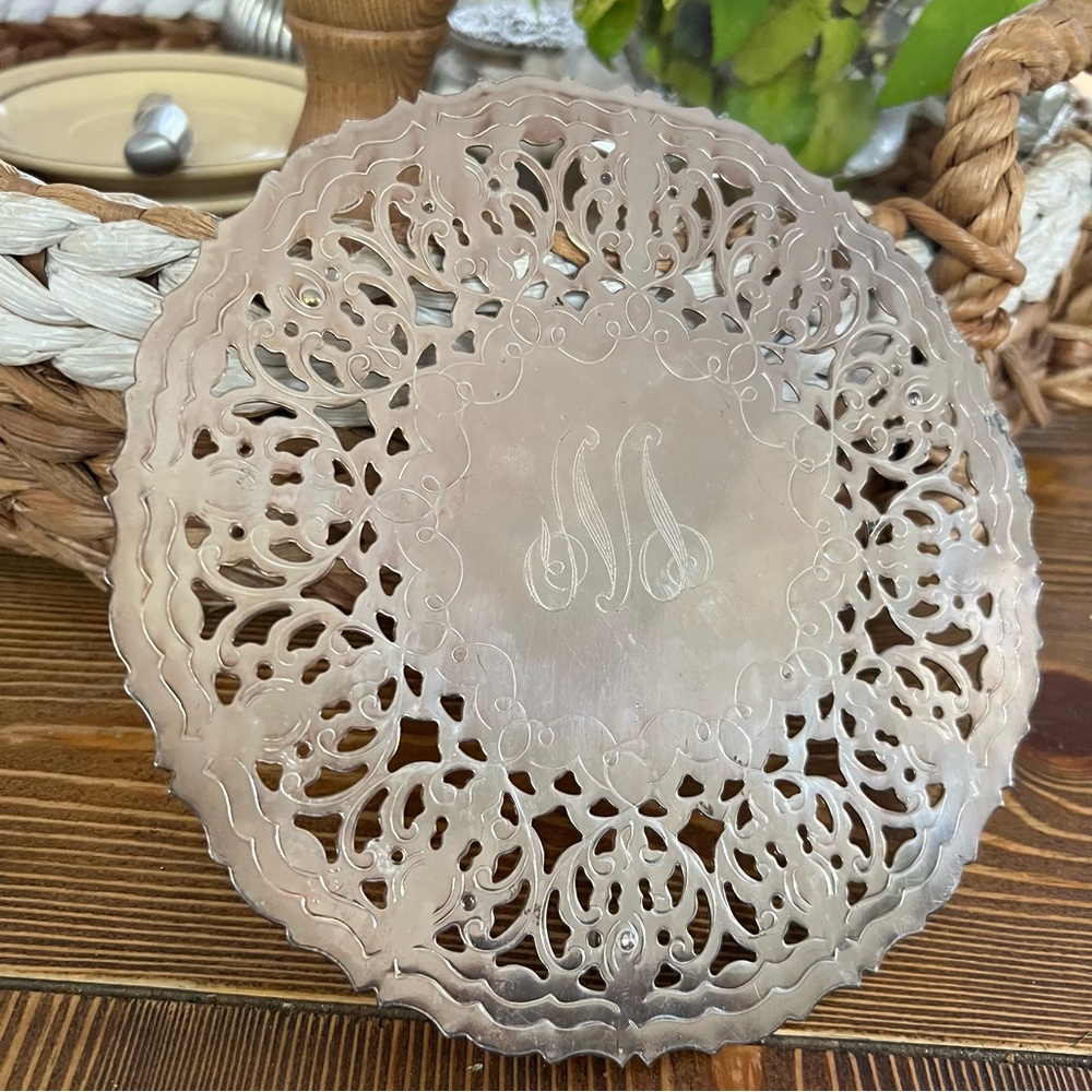 Elegant Silver Plated Decorative Trivet